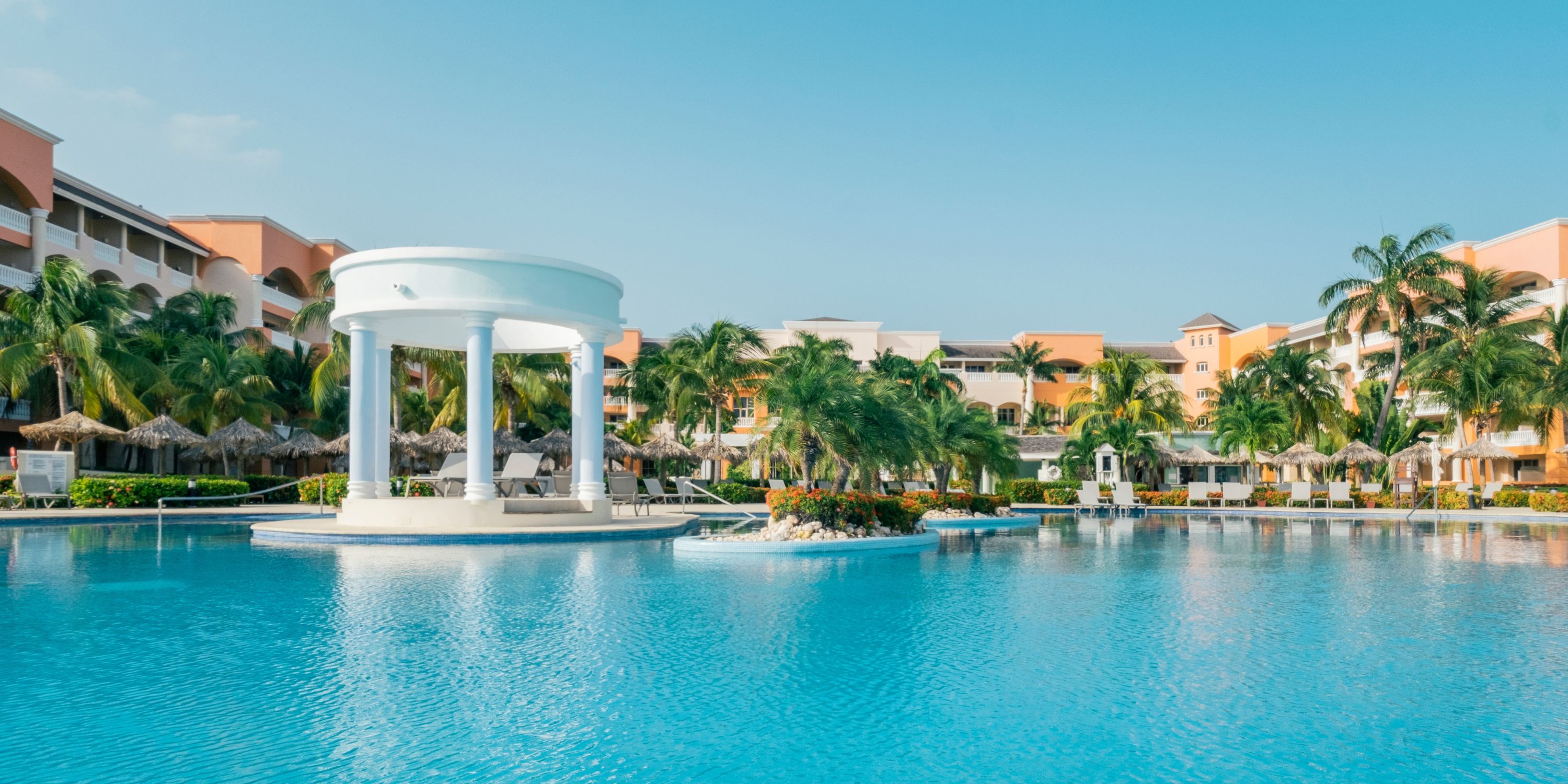Iberostar Rose Hall Pool 1